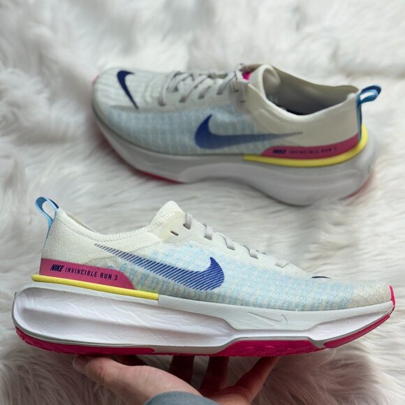 Nike ZOOMX INVINCIBLE RUN FLYKNIT 3 White Mens Running DR2615-105 VNDS Sz 11 main image 5